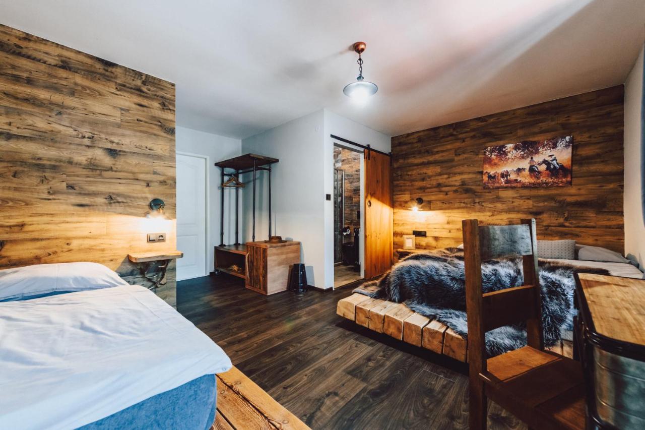 Resort Mlyn Cernovice Cernovice  Zewnętrze zdjęcie