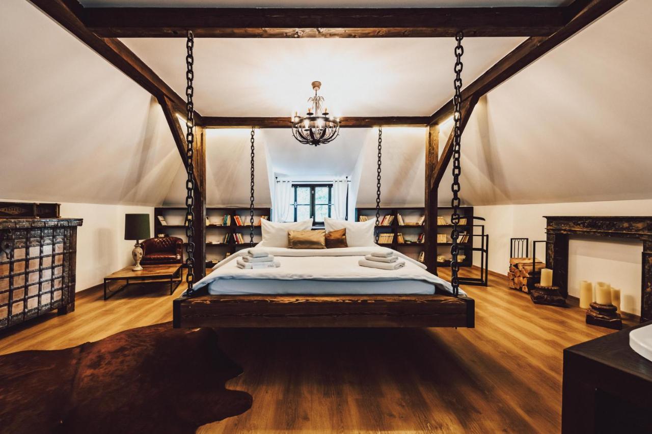 Resort Mlyn Cernovice Cernovice  Zewnętrze zdjęcie