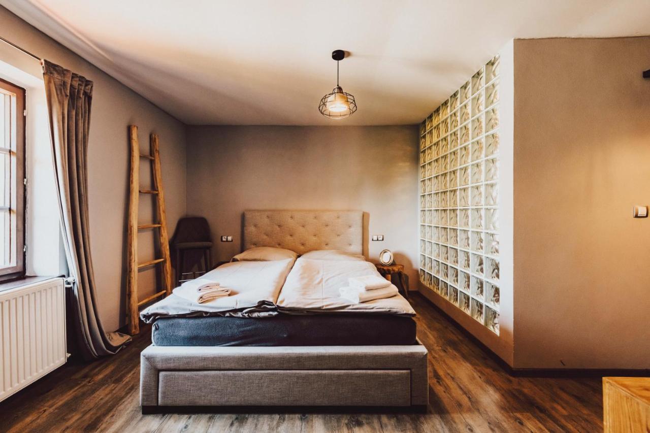 Resort Mlyn Cernovice Cernovice  Zewnętrze zdjęcie